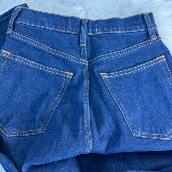 Abercrombie & Fitch The Slim Straight Ultra High Rise NWT Jeans Sz 25 - Picture 6 of 6